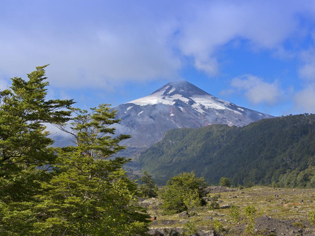 Park Lake Luxury Hotel Pucon Exterior photo