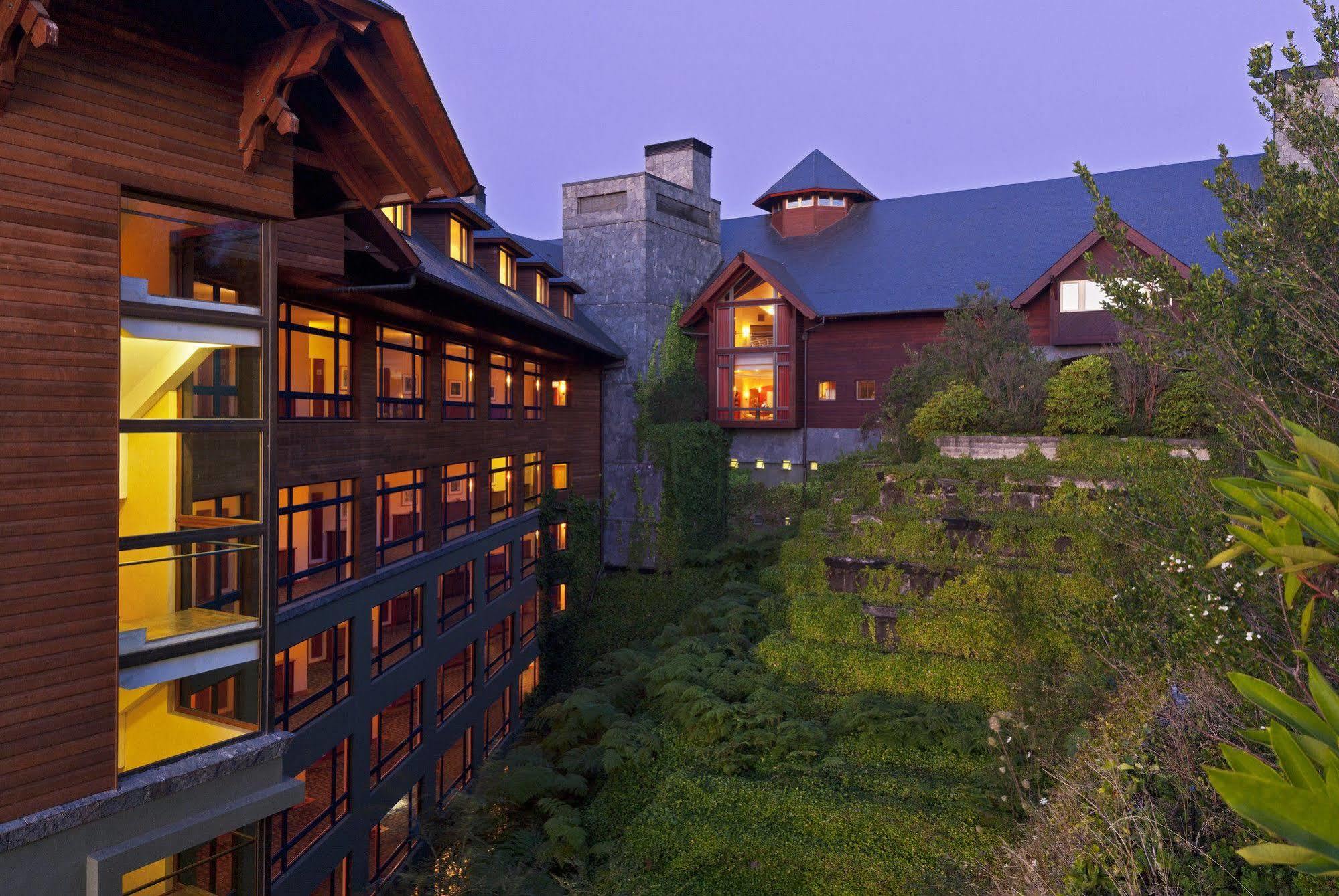 Park Lake Luxury Hotel Pucon Exterior photo